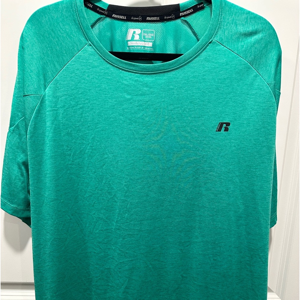 Graphic tees - Picture 9 of 16